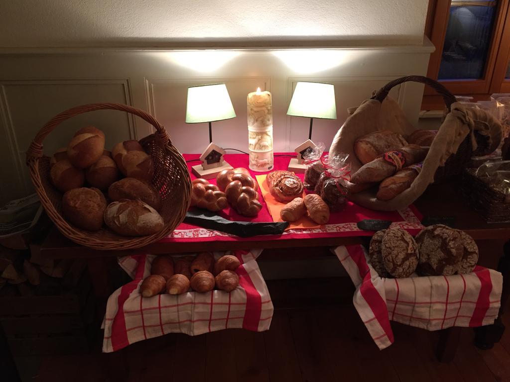 Heidi'S Guesthouse Frenières Εξωτερικό φωτογραφία